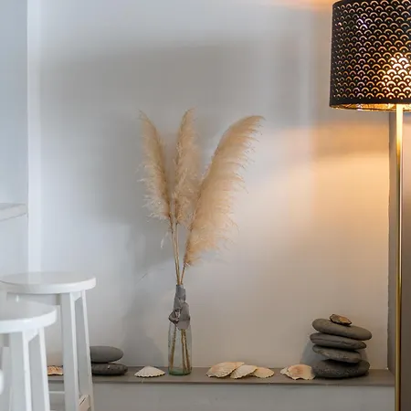 דירה Elegante Con Vista Directa Al Mar *